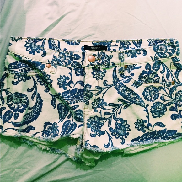 Forever21 Navy Paisley Denim Shorts