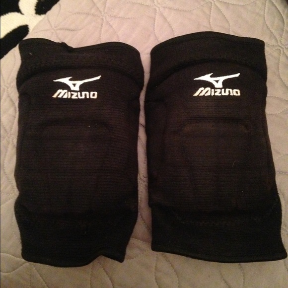 Mizuno knee pads