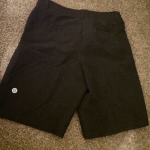 Lululemon men shorts