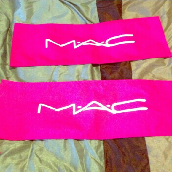 1 mac chair director cover