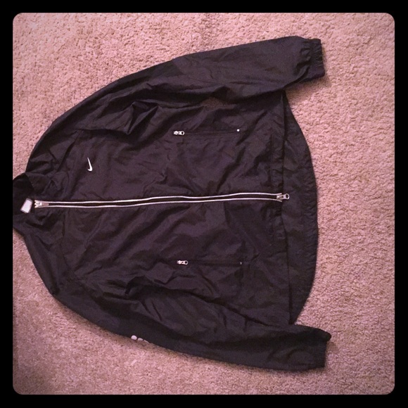 Nike wind breaker