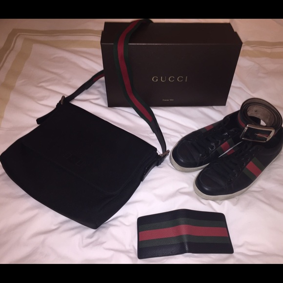 Gucci | Bags | Gucci Leather Web Bifold Wallet Lnwot | Poshmark