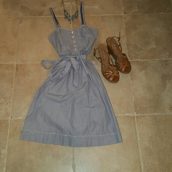 American Eagle Outfitters Dresses & Skirts - Dress: American Eagle belted corset style dress