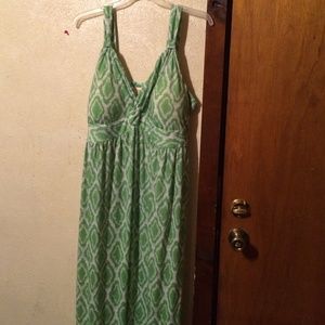Green and white design maxi dress