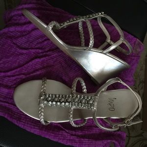 Stone encrusted sandal