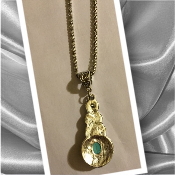 PENDANT NECKLACE - Picture 3 of 4