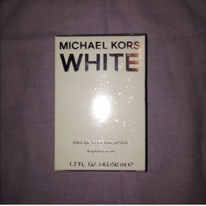 WHITE MICHAEL KORS PERFUME