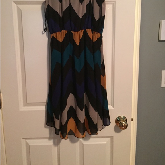 SOLD IN BUNDLE Francesca dress NWT - Picture 2 of 3