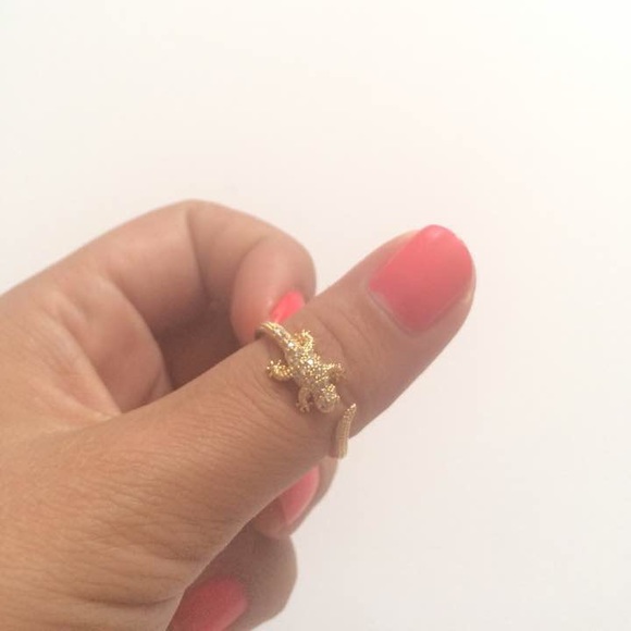 Gold Lizard Ring
