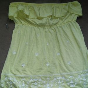 Yellow strapless top