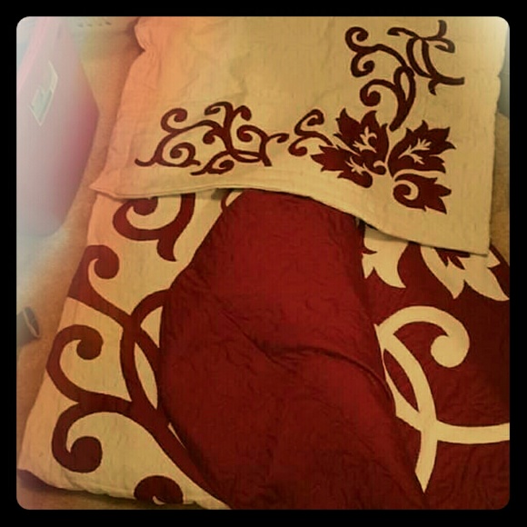 Reversible Comforter - Picture 1 of 1