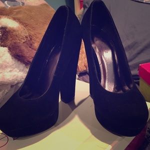 cute black heels💥 Charlotte russe 💥