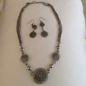 Lia Sophia Necklace and Earrings