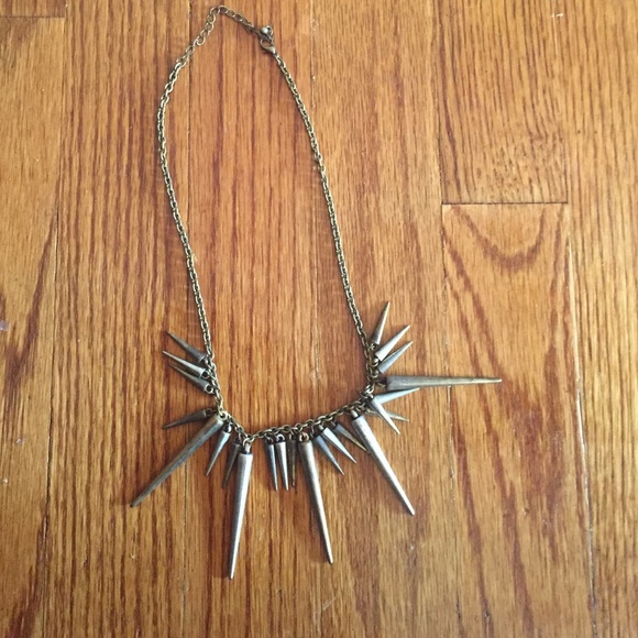 Spike vintage necklace