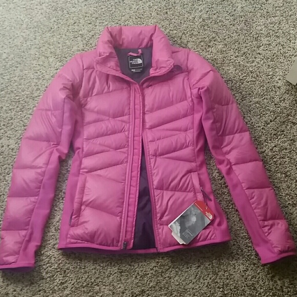 The North Face Jackets & Blazers - The North Face puffer jacket