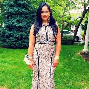 BEATIFUL NIGHT GOWN OR PROM DRESS PRICE👌👌👌👌