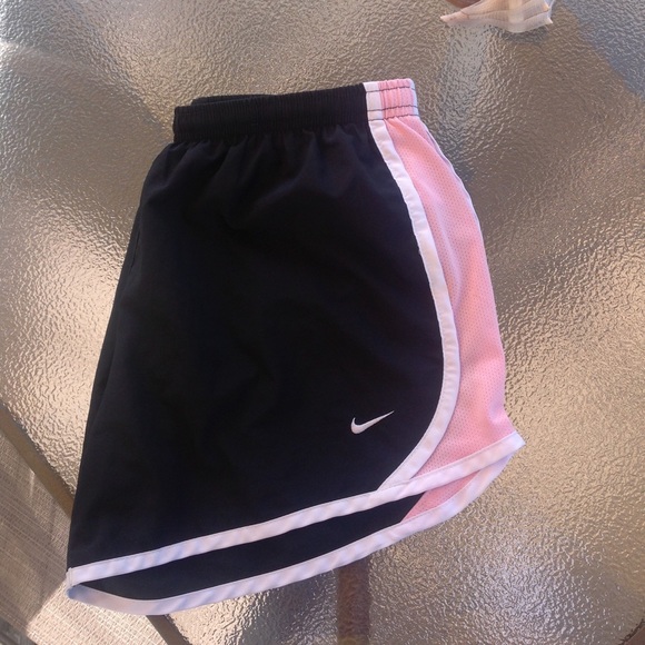 Nike Dri Fit Shorts  - Youth XL - Picture 2 of 3