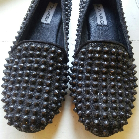 Steve Madden studded flats