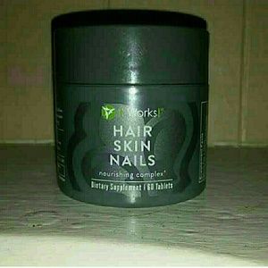 It Works ~ hair skin nails