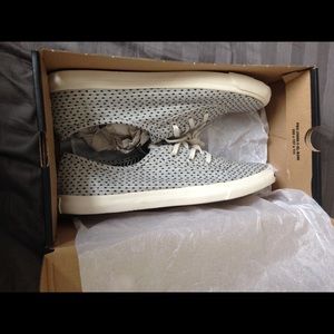 Jack Purcell Converse Sneakers size 7