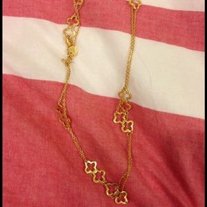 Signature Clover Stella and Dot Necklace