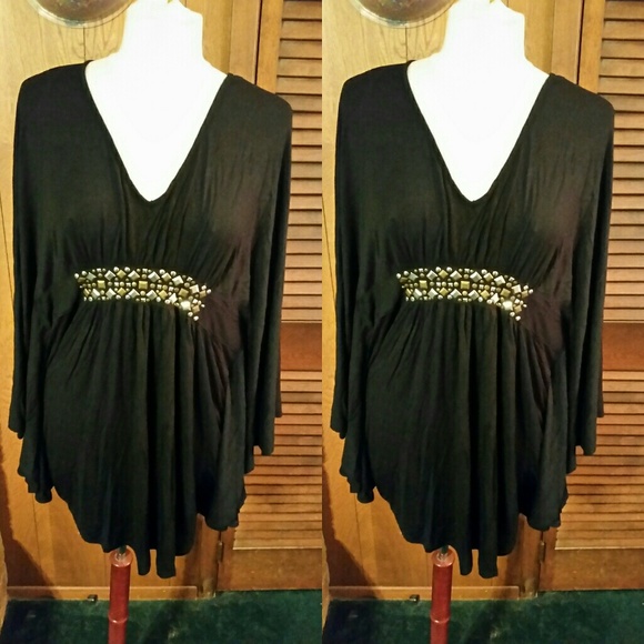 Black shirt