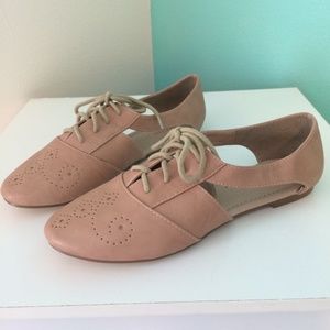 Open Sides Leather Oxfords