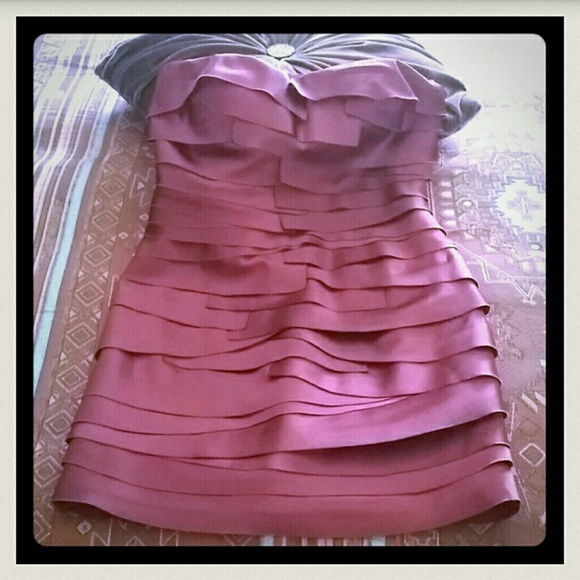 Bebe maroon strapless dress