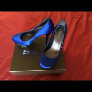 Bebe pumps