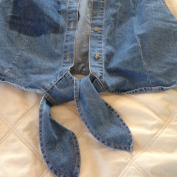 Old school vintage Jean crop top - Picture 3 of 4