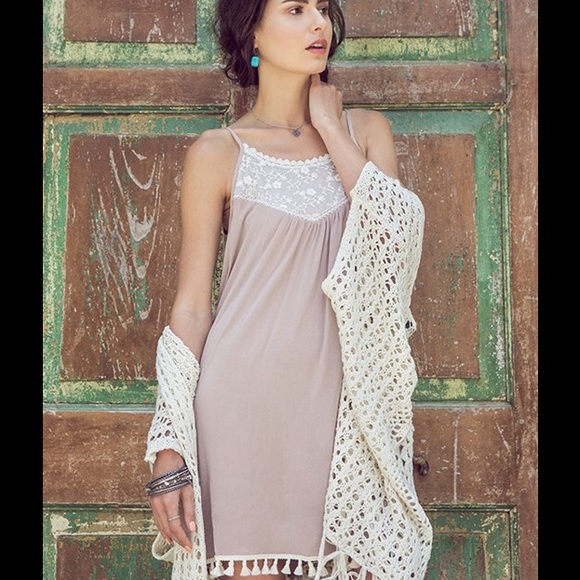 Only one left ;)!  ~Ivory Fringe Kimono Cardigan - Picture 4 of 4