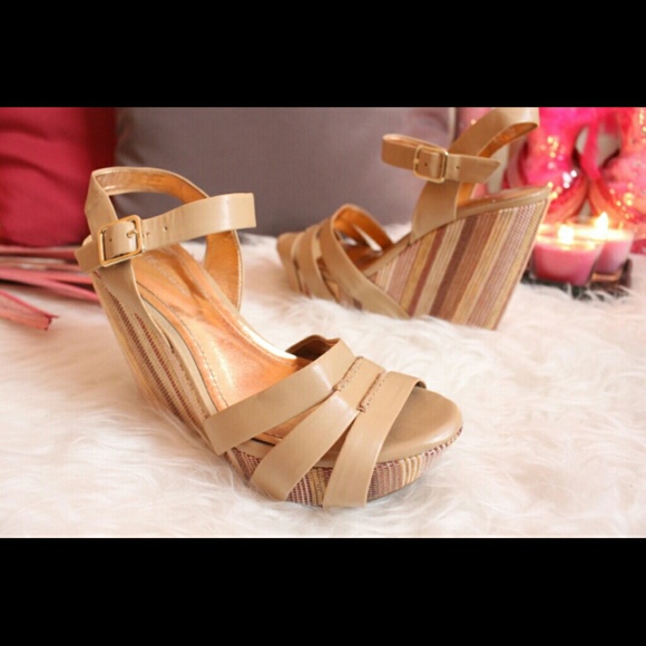 BCBGeneration Wedges Heels Tan & Multi-colored