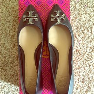 Tory Burch Kellen Flats 6.5