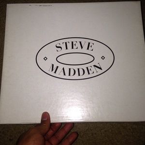 Steve Madden Black boots