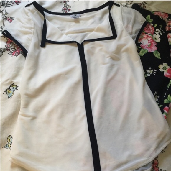 Black trim top