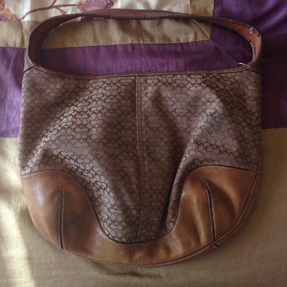 Coach purse - Picture 1 of 3