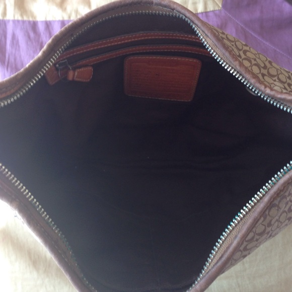 Coach purse - Picture 2 of 3