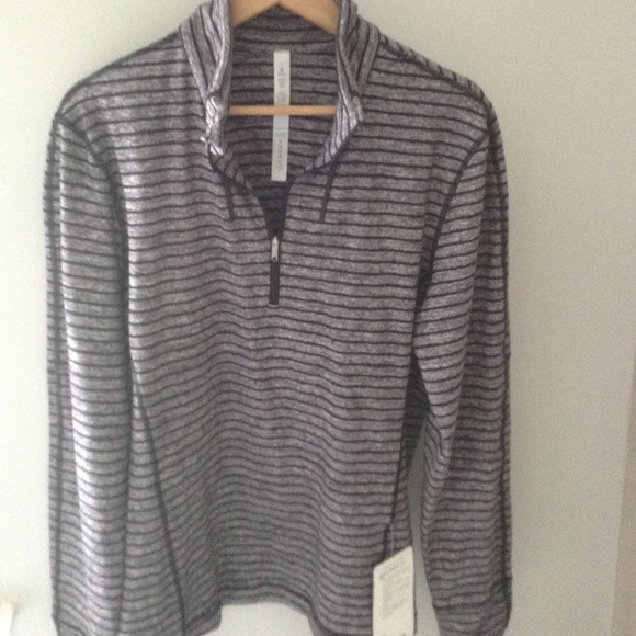 NWT Lululemon Sweat Session 1/2 zip size large