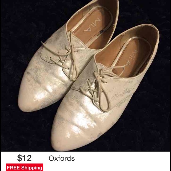 Silver oxfords