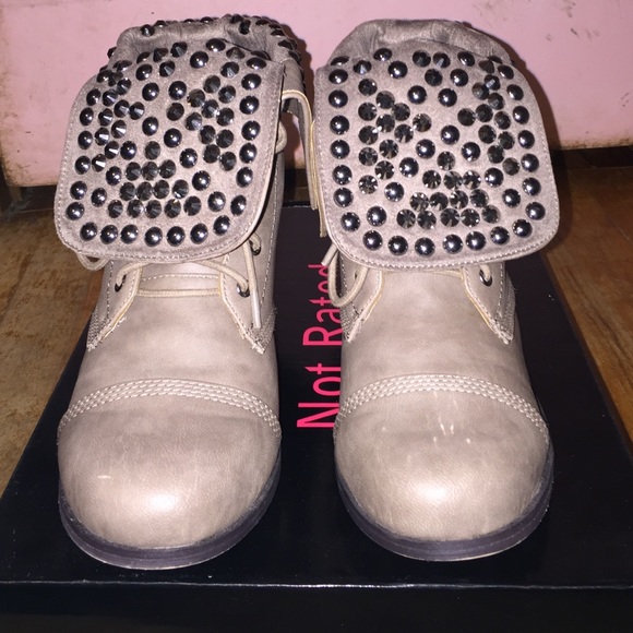 🚫SOLD🚫 - Picture 2 of 4