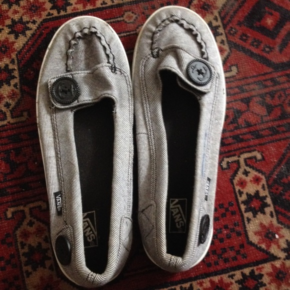 Vans flats