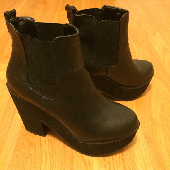 Black Platform Boots