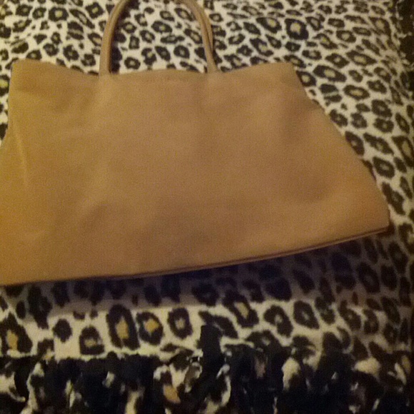 Liz Claiborne Nylon Tote Camel color - Picture 1 of 3