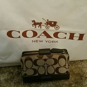 Coach wallet