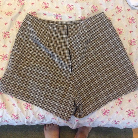 Short plaid skirt/shorts will lower price! - Picture 2 of 3