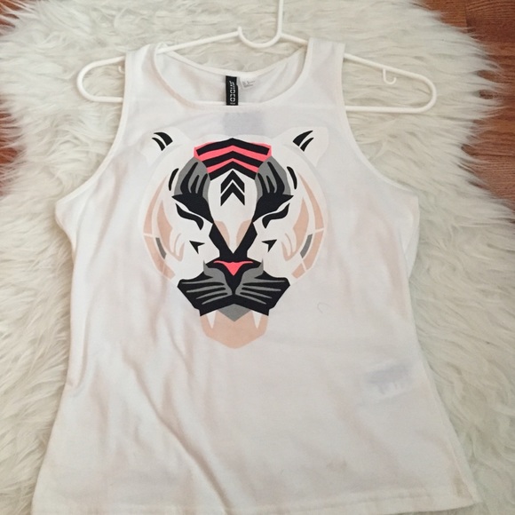 H&M Tank Top - Picture 1 of 2