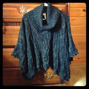 🚫SOLD🚫Black Shawl/Sweater