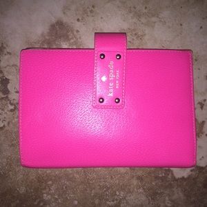 Kate Spade leather planner--VERY good condition!