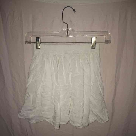 BRANDY MELVILLE Skirt