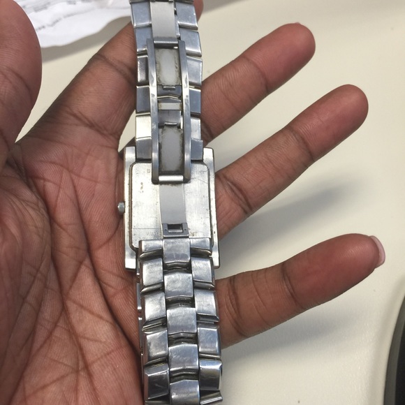 Watch - Picture 2 of 4